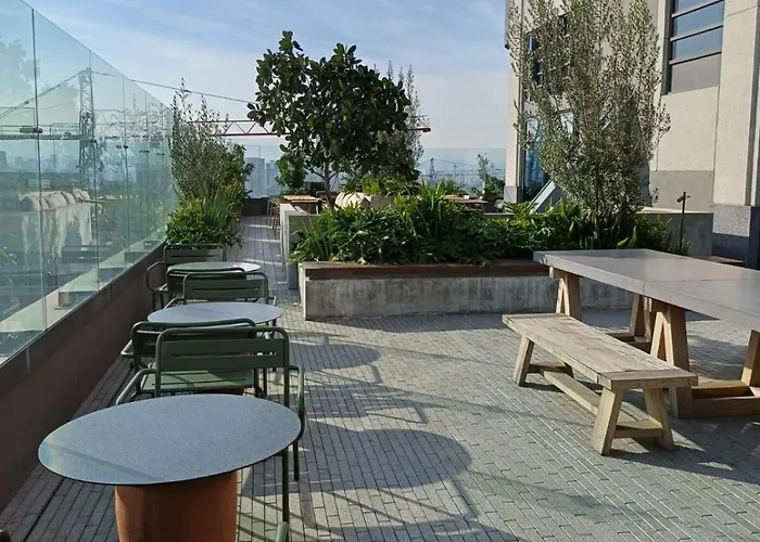 Luxury 27th-floor Near Historic Downtown